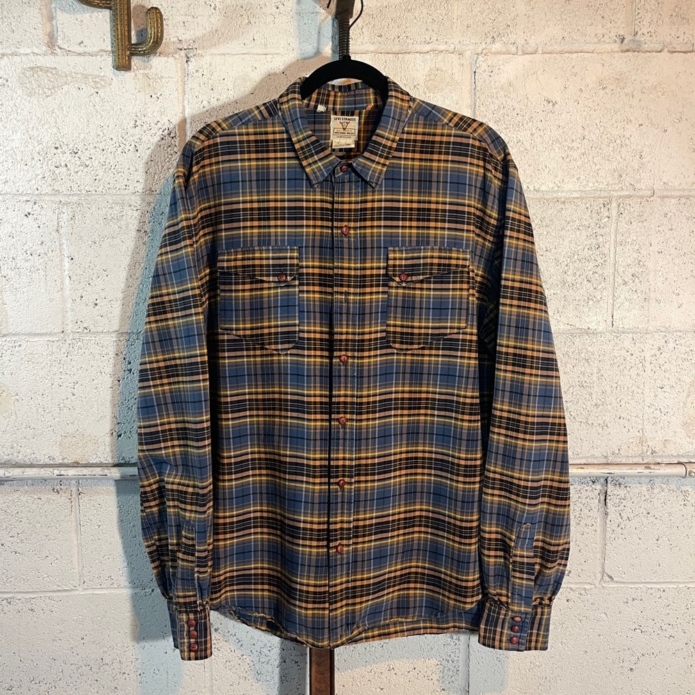 RARE Vintage LVC LEVI STRAUSS AUTHENTIC WESTERN-WEAR SHORT HORN Button Up.